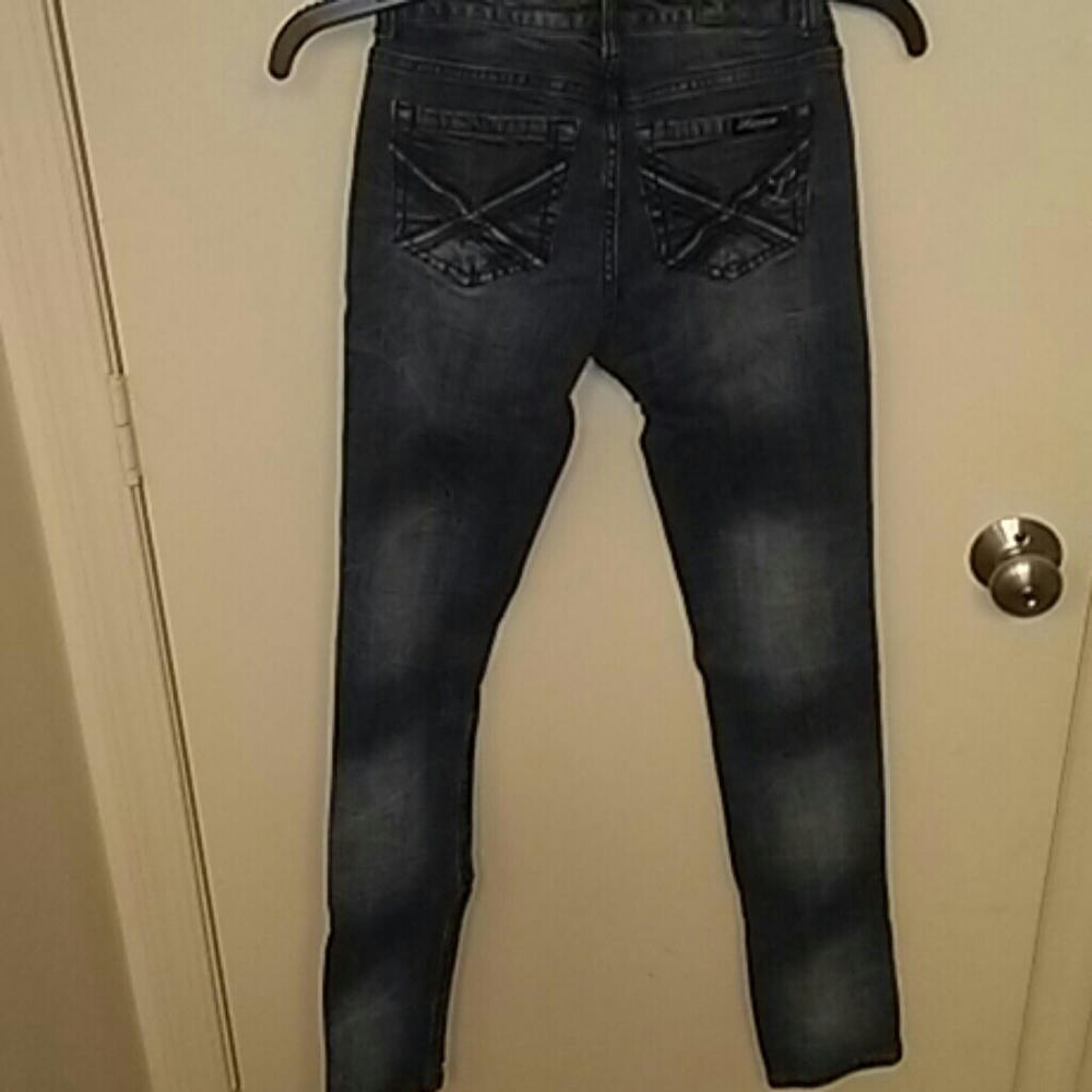 Jeans - Picture 2 of 3